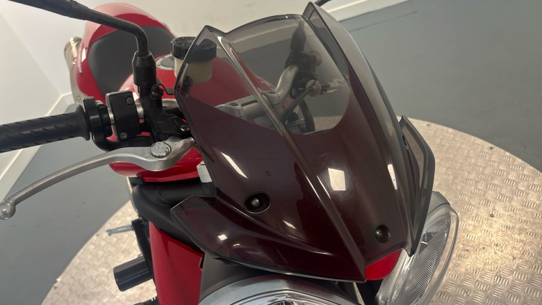 Triumph Street Triple R (12MY)